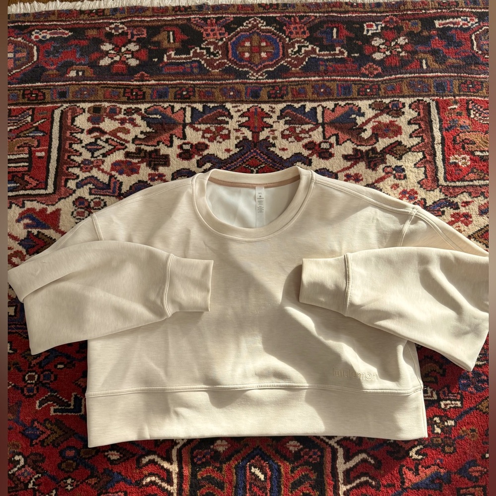 Lululemon Soft Ambitions Crop Crew Size M/L